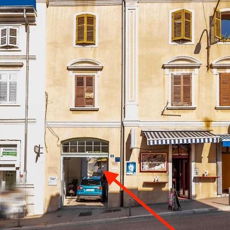 Apartment Duxiana With Garden Rijeka Exterior photo