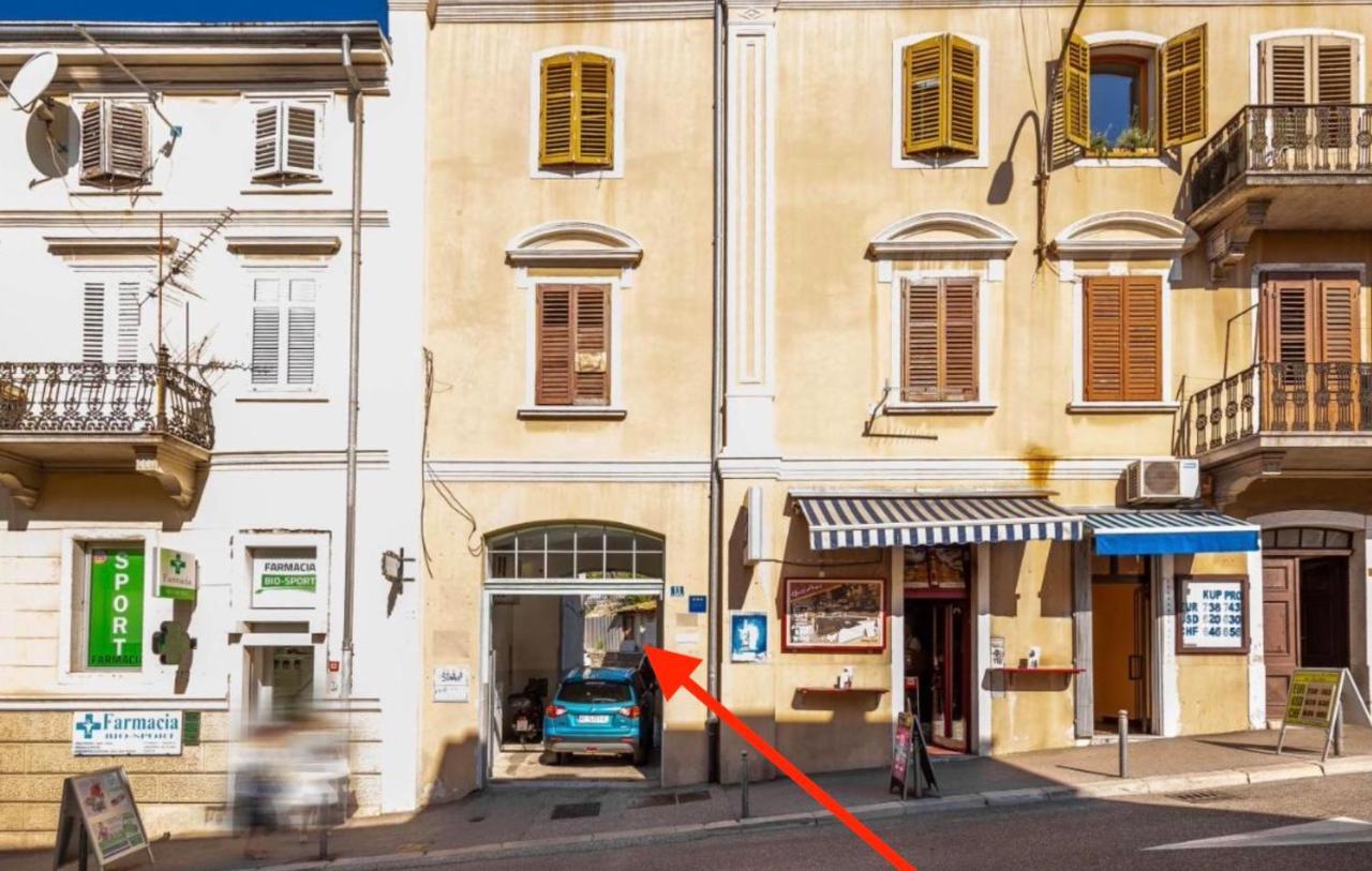 Apartment Duxiana With Garden Rijeka Exterior photo