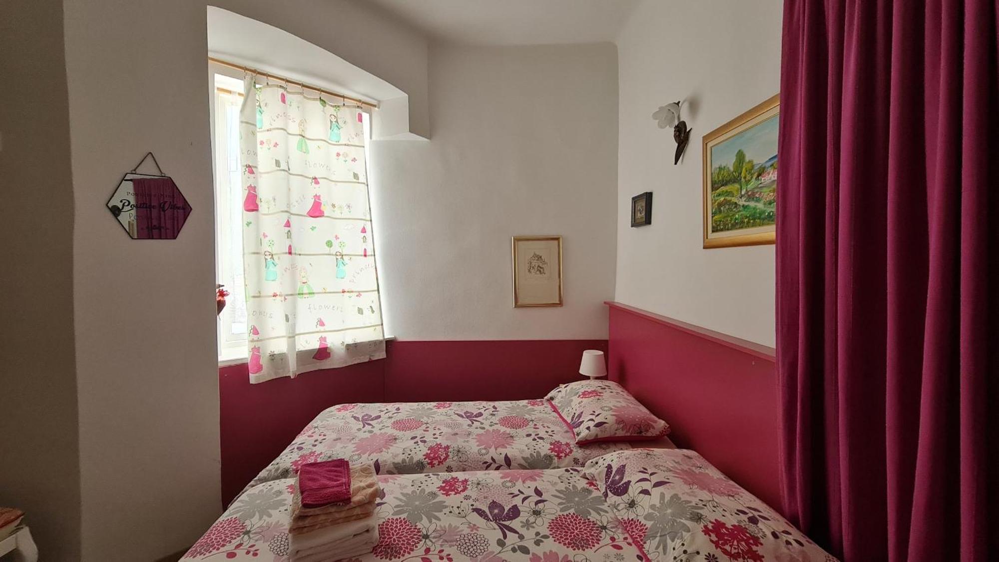 Apartment Duxiana With Garden Rijeka Exterior photo