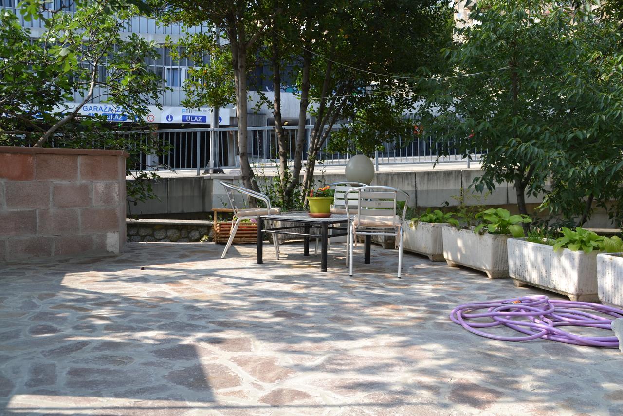 Apartment Duxiana With Garden Rijeka Exterior photo