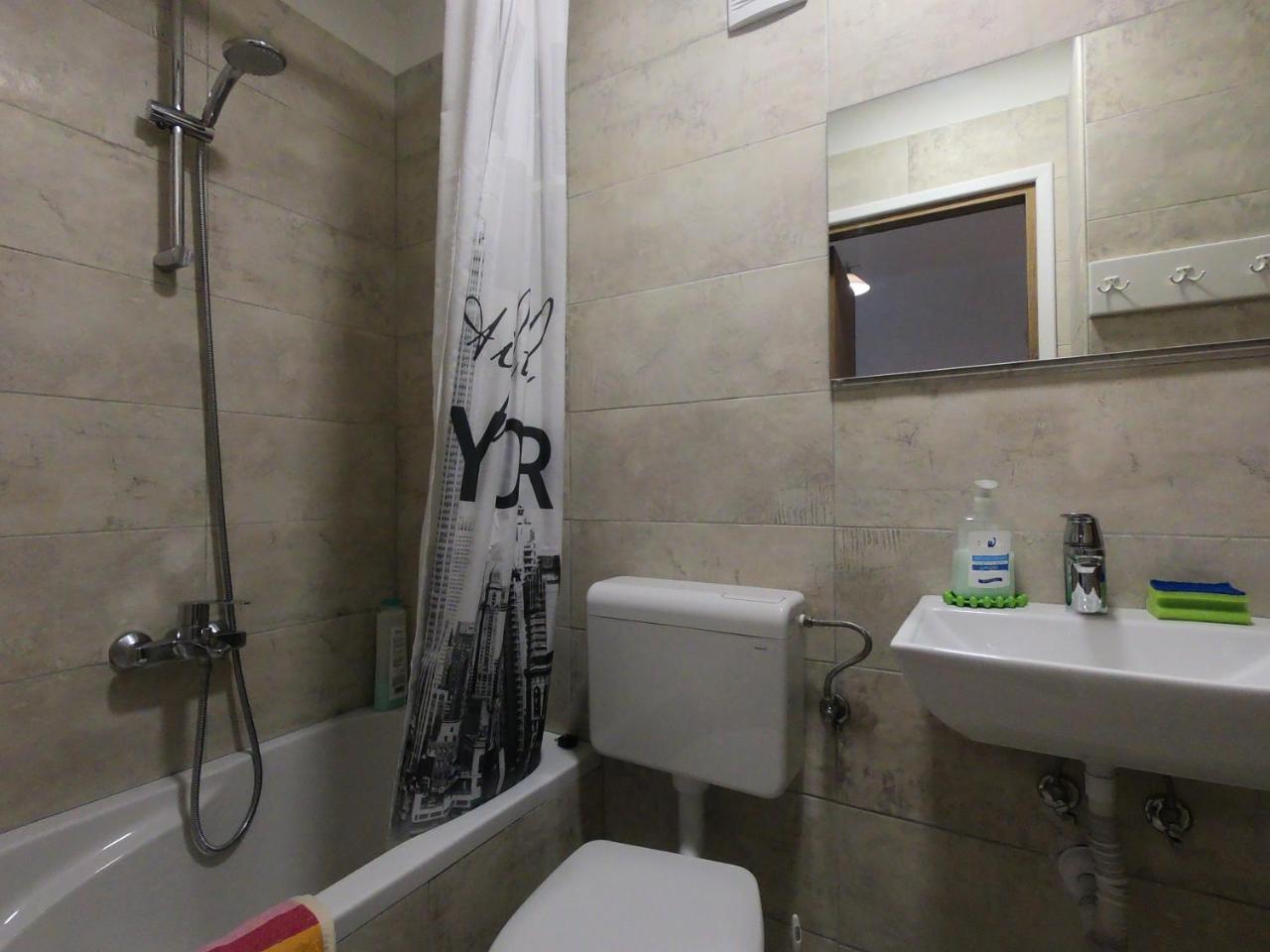 Apartment Duxiana With Garden Rijeka Exterior photo